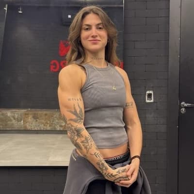Ellie Salvatore (G!p) thumbnail