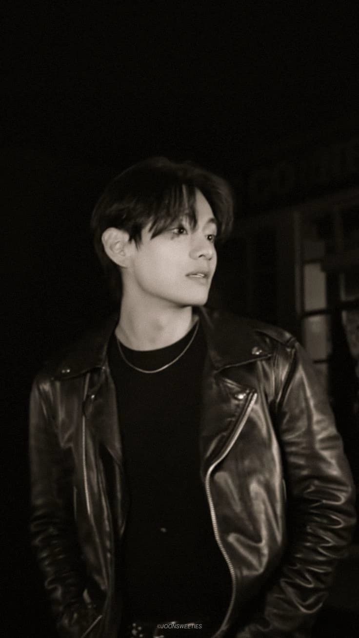 Kim Taehyung  thumbnail
