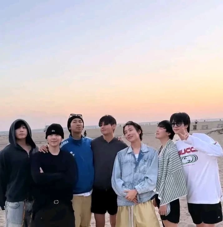 Jungkook y y, suga y tu, taehyung y IU, RM Nicol,jhope marina,Jimin jiso Jin lu thumbnail