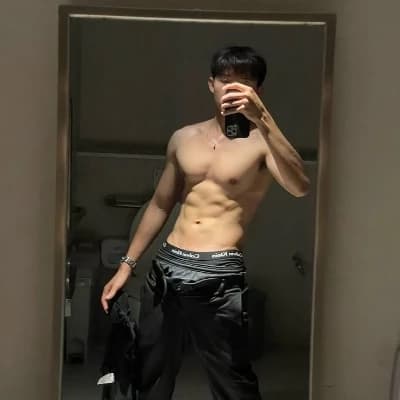 Alex thumbnail