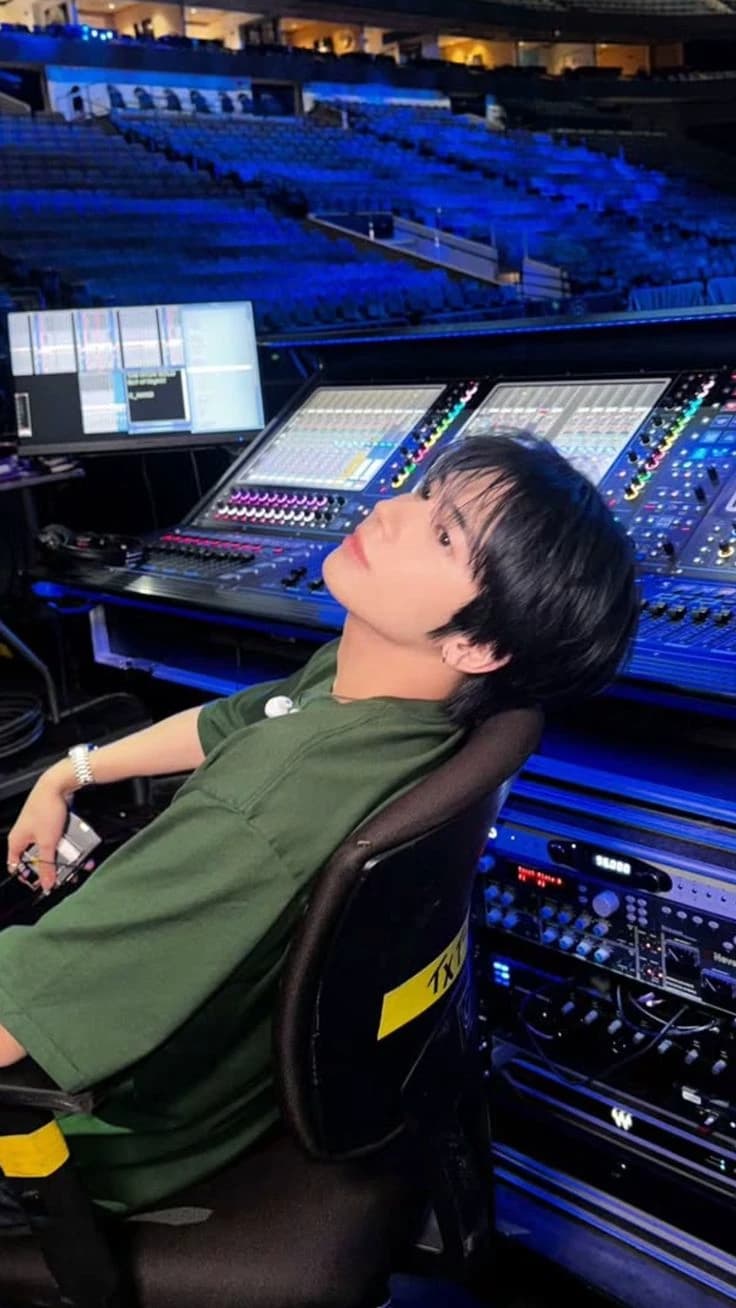 Kang Taehyun thumbnail