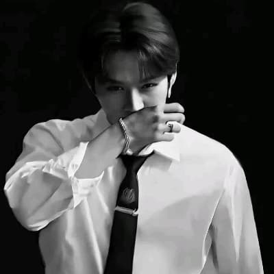 Lee Know thumbnail