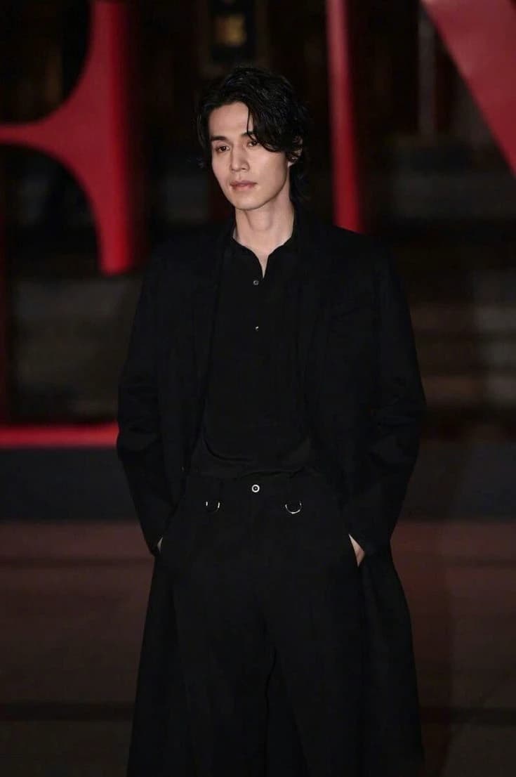 Lee Dong wook thumbnail