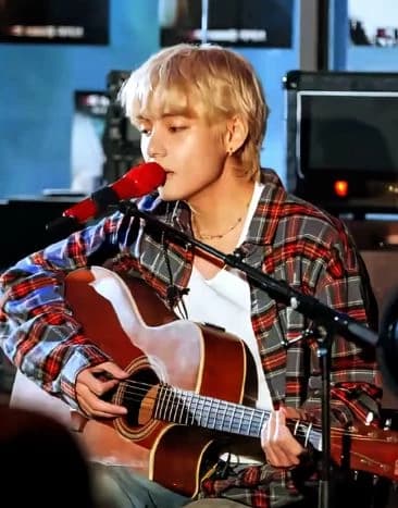 Kim taehyung thumbnail