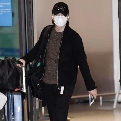 Min Yoongi (Suga) thumbnail