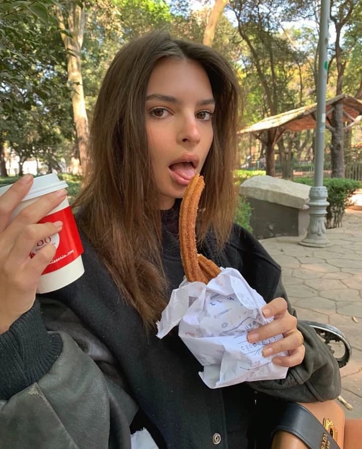 Emily Ratajkowski thumbnail