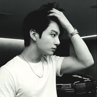 Jeon Jungkook  thumbnail