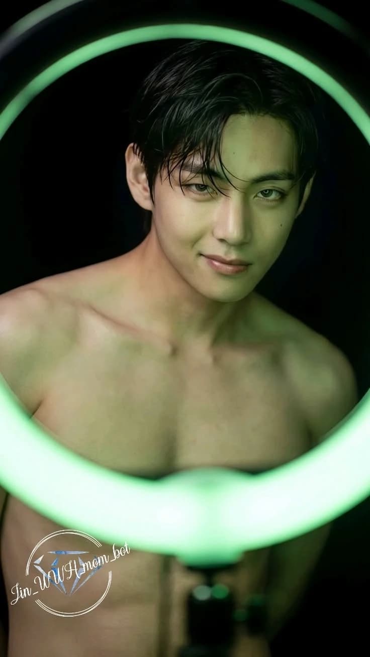 Kim taehyung thumbnail