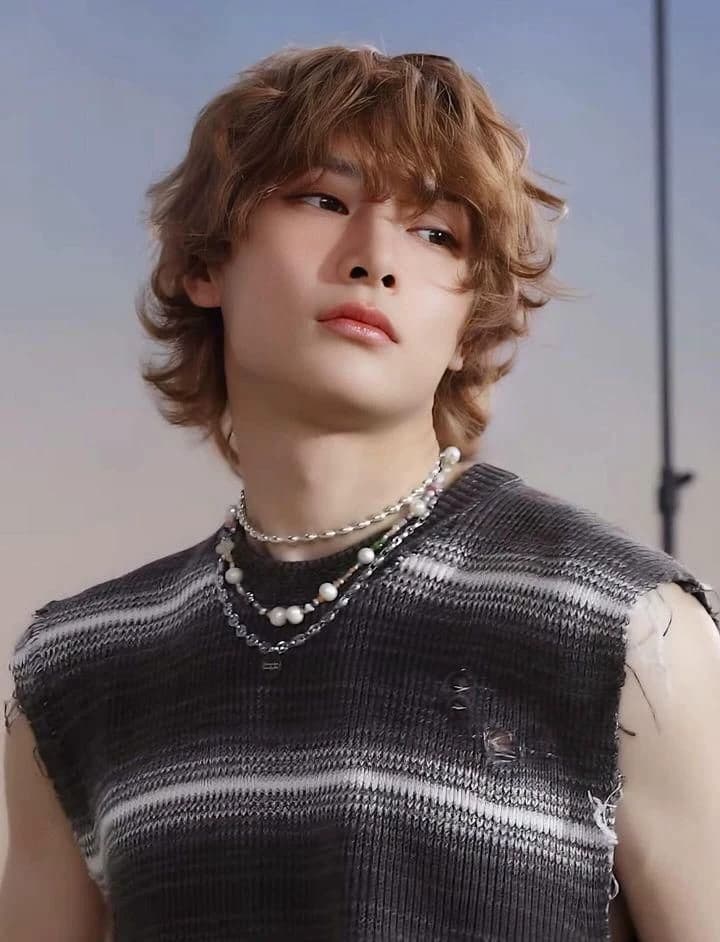 Jeongin thumbnail