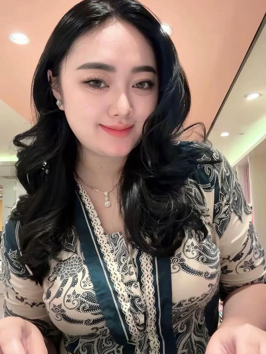 Goddess thumbnail