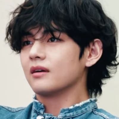 Kim Taehyung thumbnail