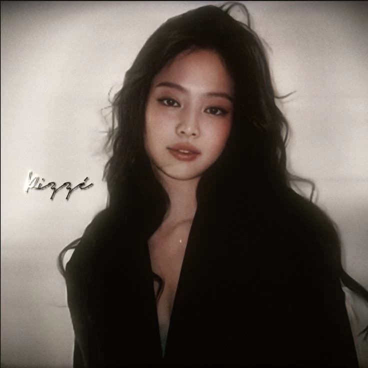 Jennie  thumbnail