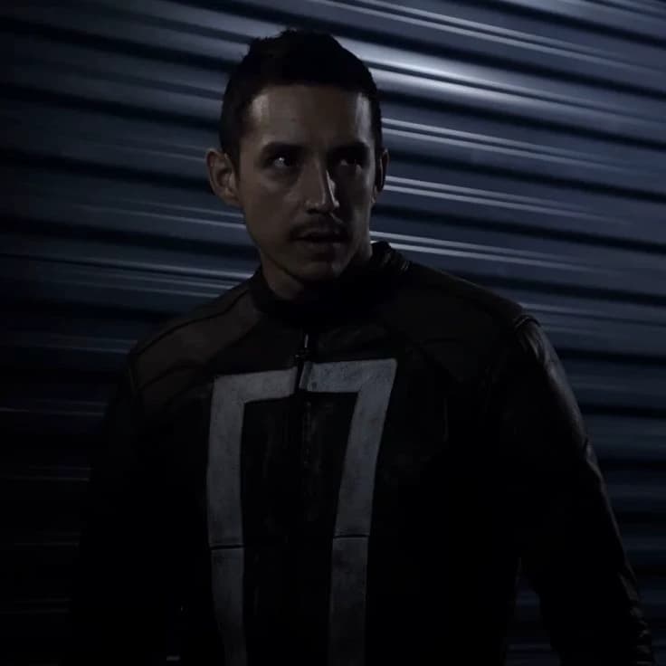 Robbie Reyes (Ghost rider) thumbnail