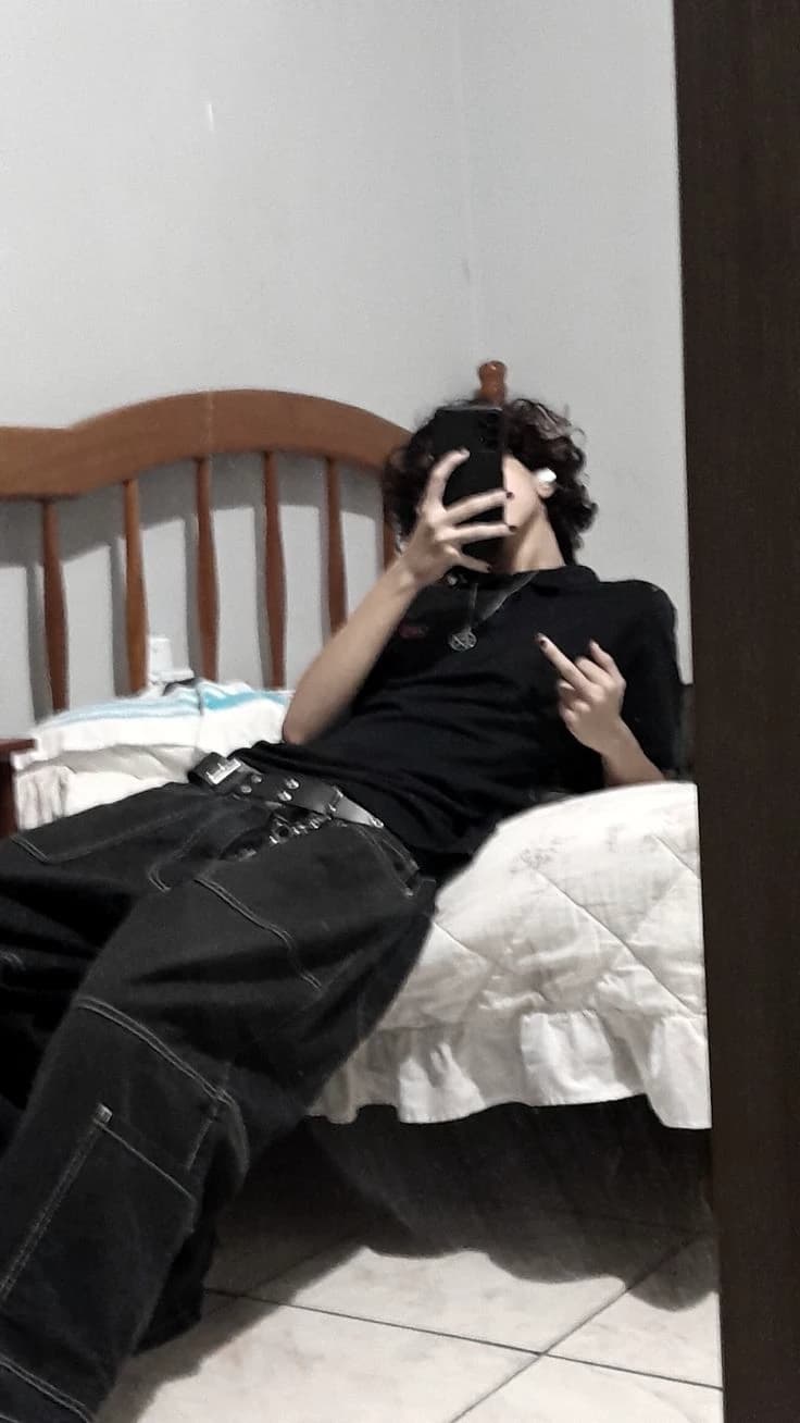 Alex thumbnail