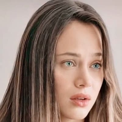 Vanessa Cruz thumbnail