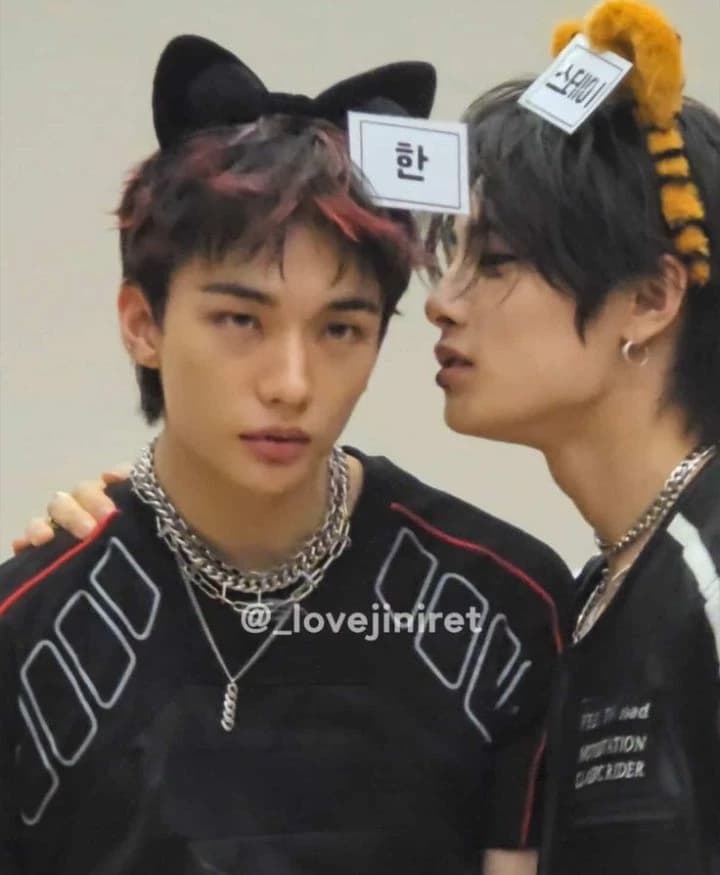 🦊 -. Jeongin (Hyunin) thumbnail
