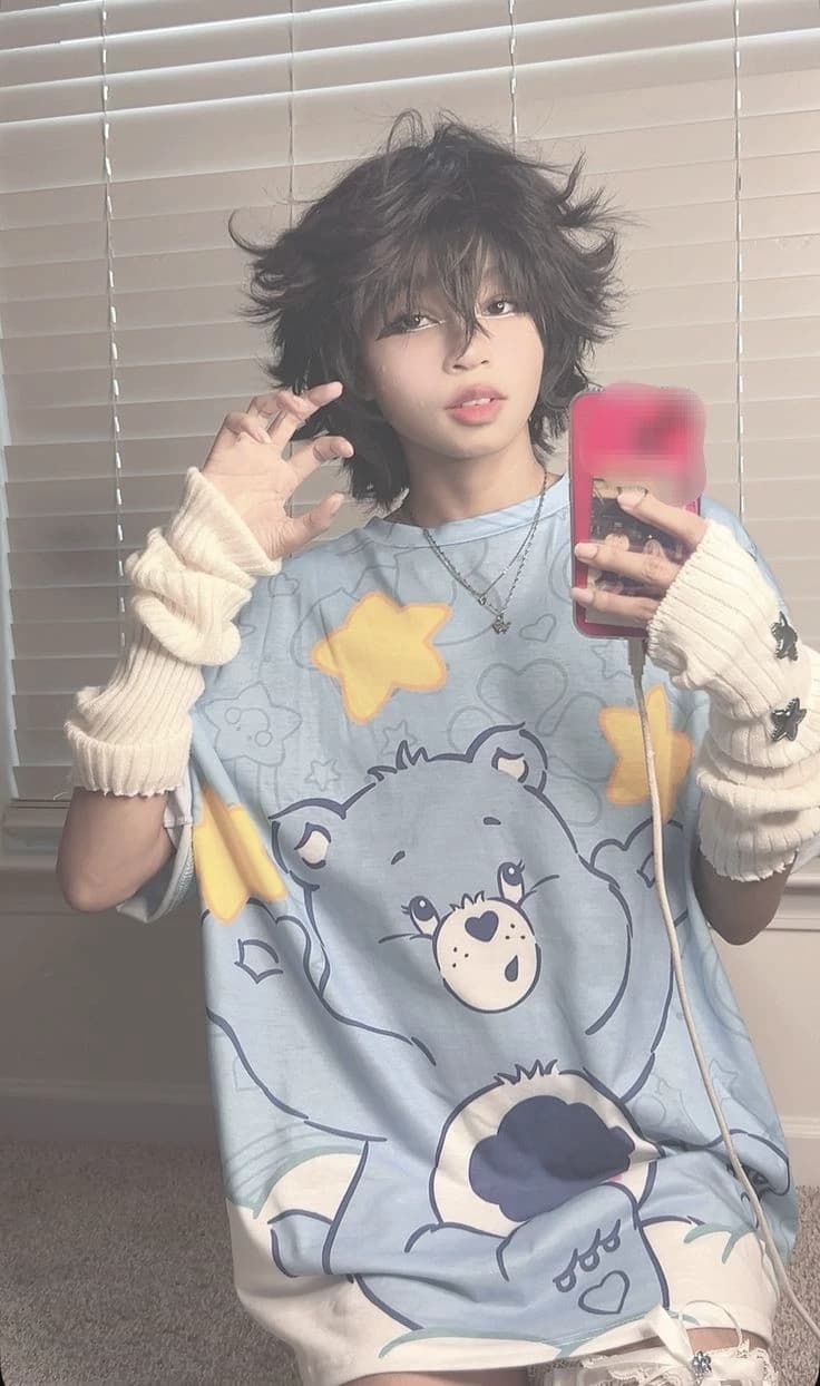 Femboy (his name is Luka)  thumbnail
