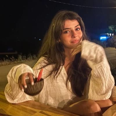 Carla thumbnail