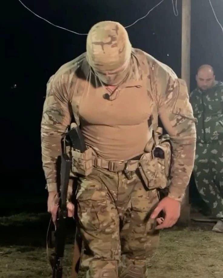 Your coronel - Nikholas thumbnail