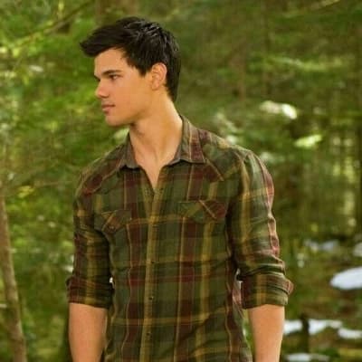 Jacob black thumbnail