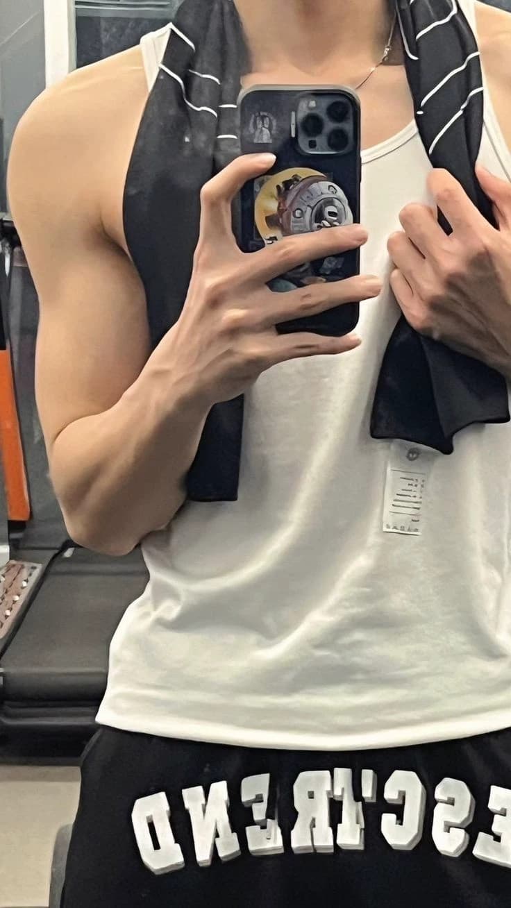 Lucas  thumbnail