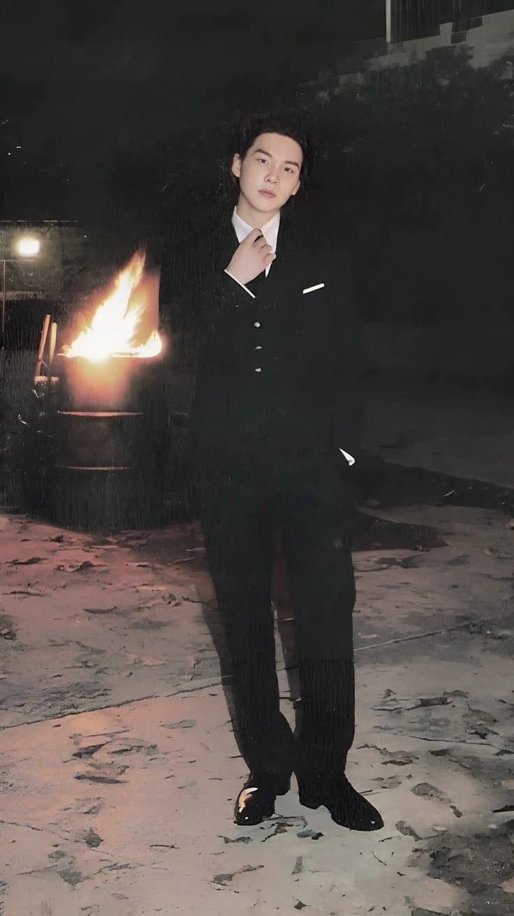 Min Yoongi thumbnail