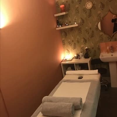plus plus massage place thumbnail