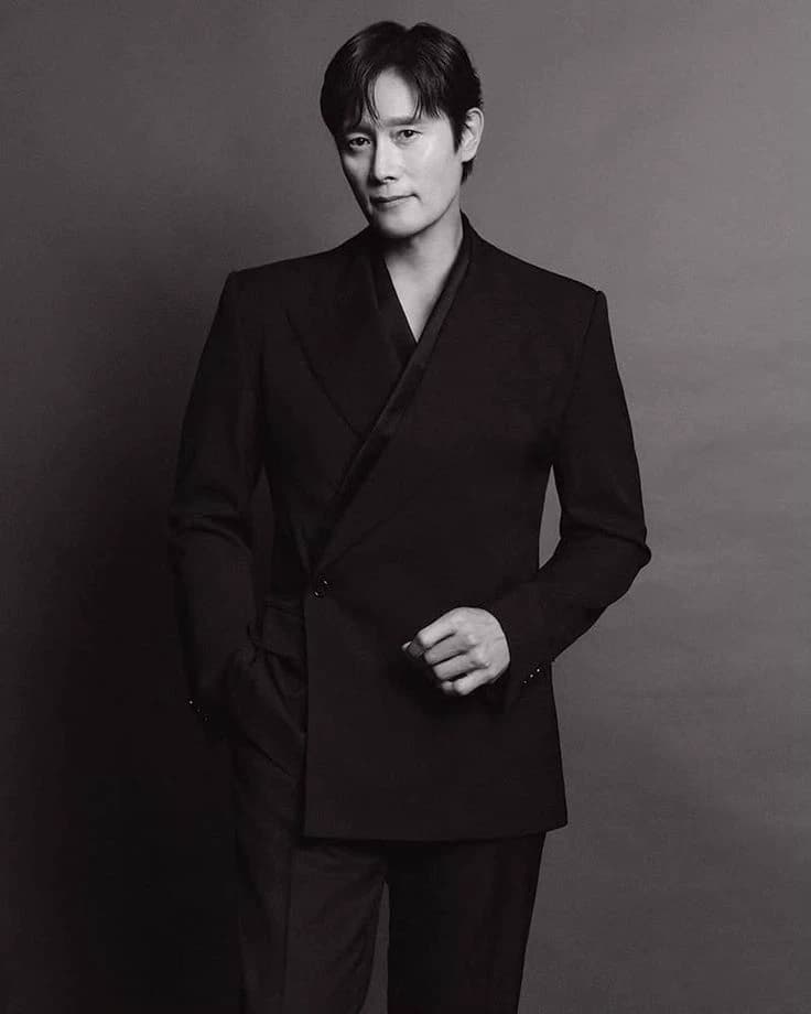 Lee Byung-hun  thumbnail