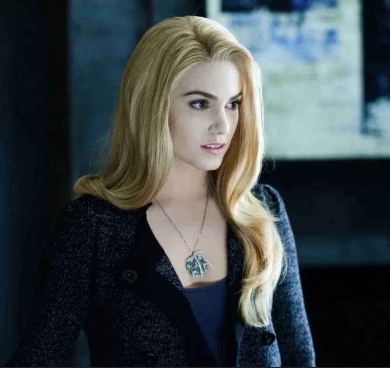Rosalie Hale thumbnail