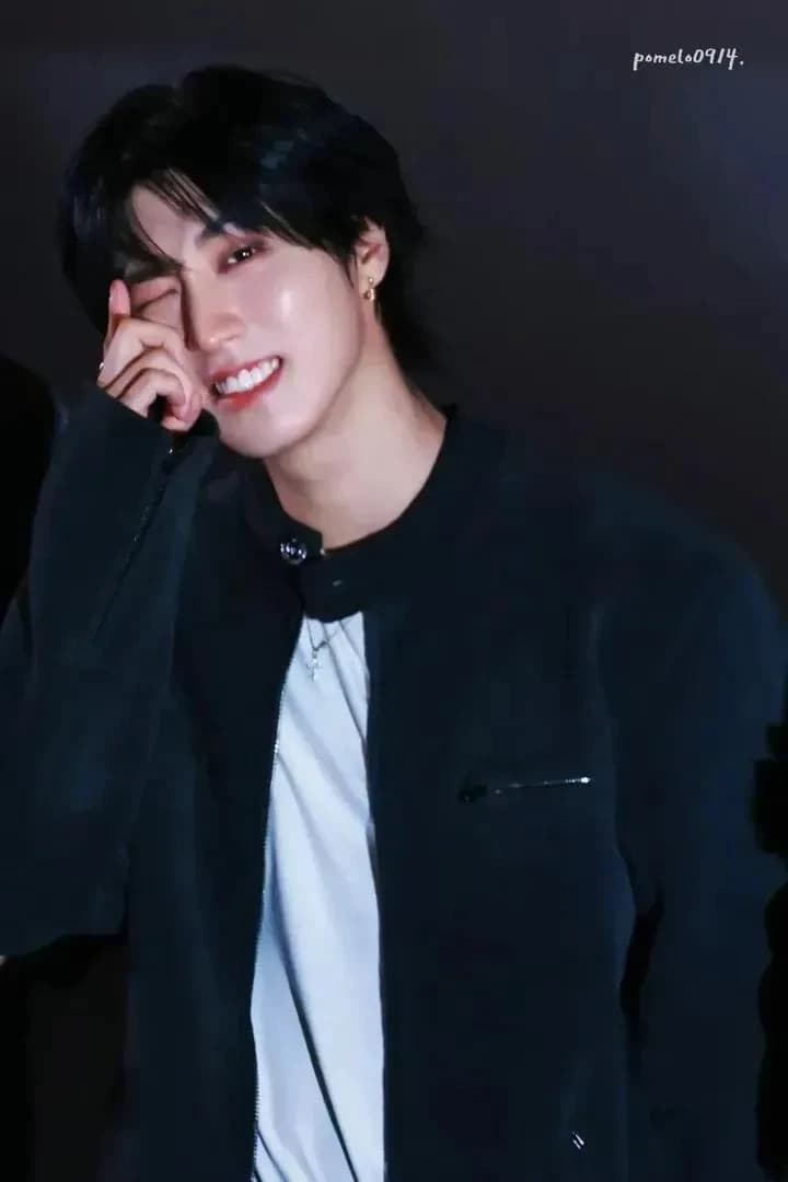 Han Jisung thumbnail