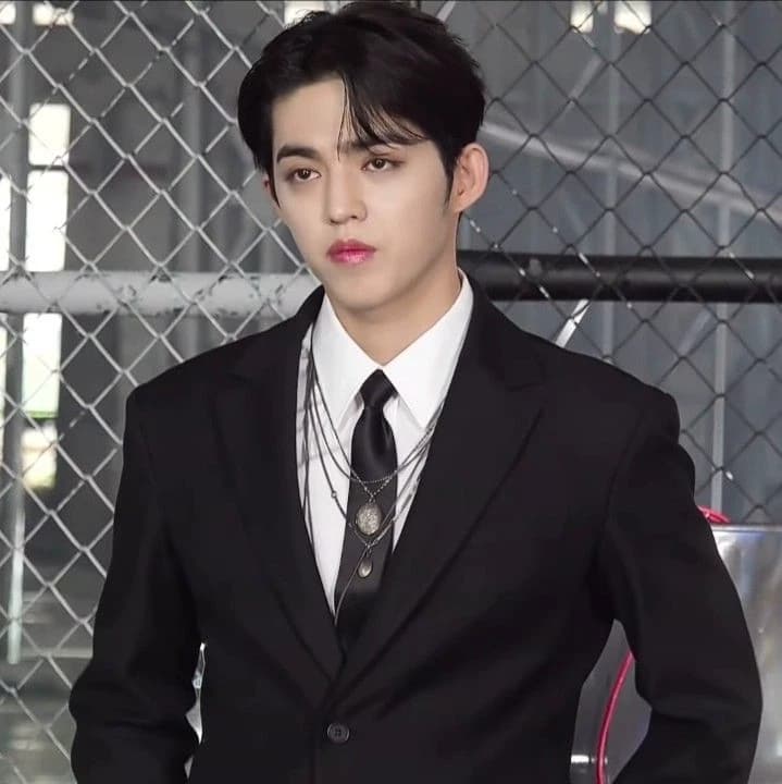 Choi Seungcheol. thumbnail