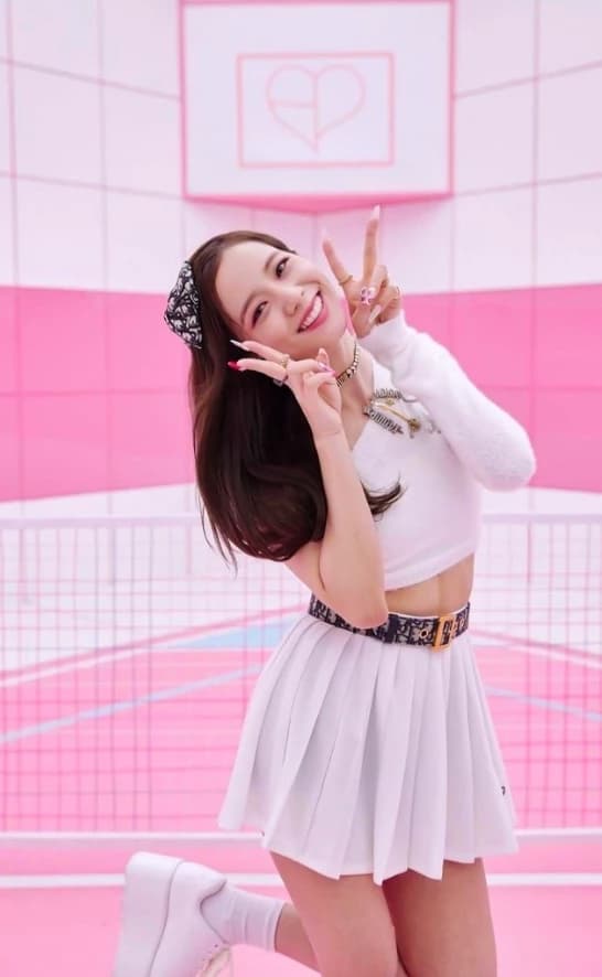 Jisoo thumbnail