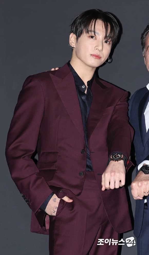 Jeon Jungkook thumbnail
