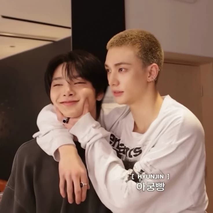 Hyunjin (Hyunin) thumbnail