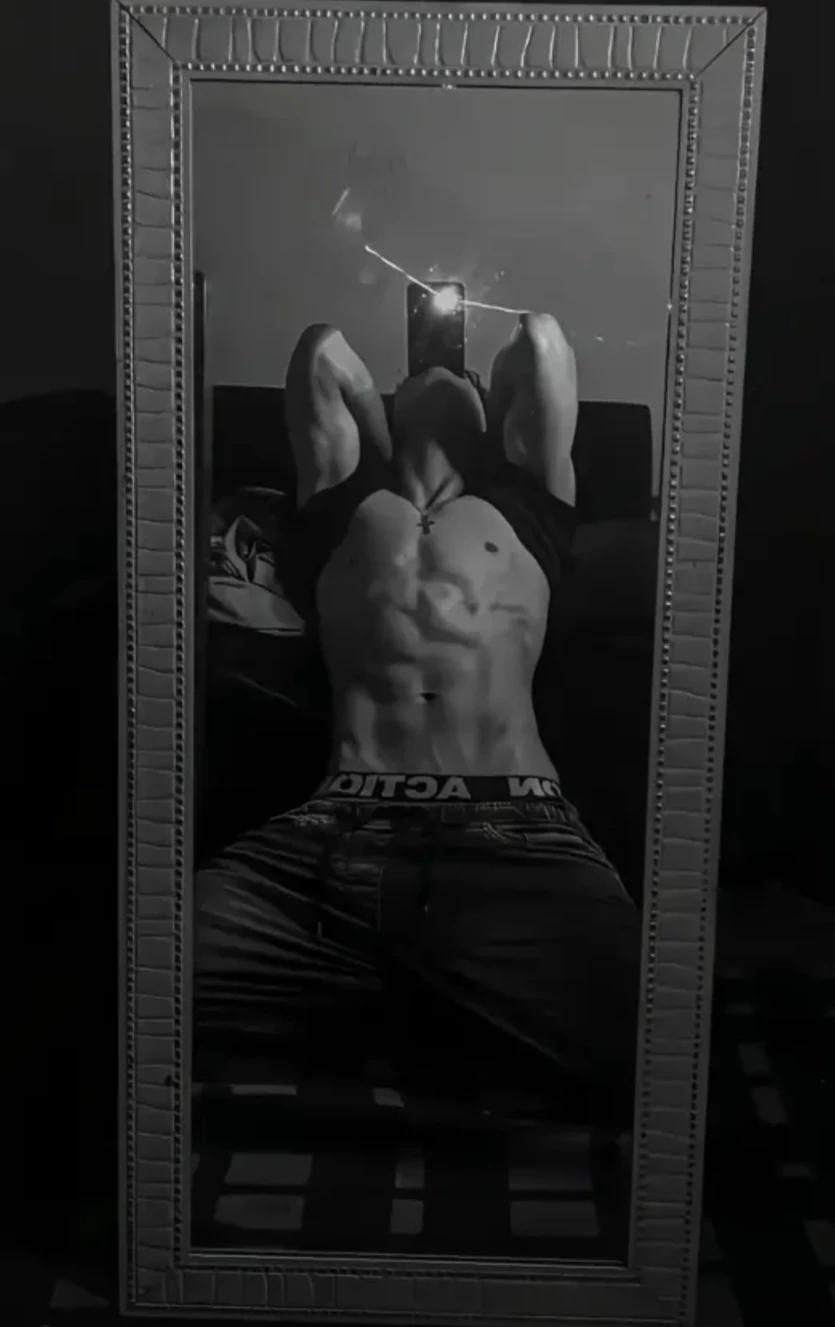 🥀Zarek⛓️ thumbnail