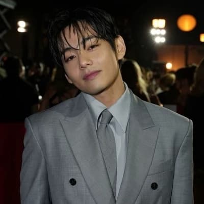 Kim Taehyung thumbnail