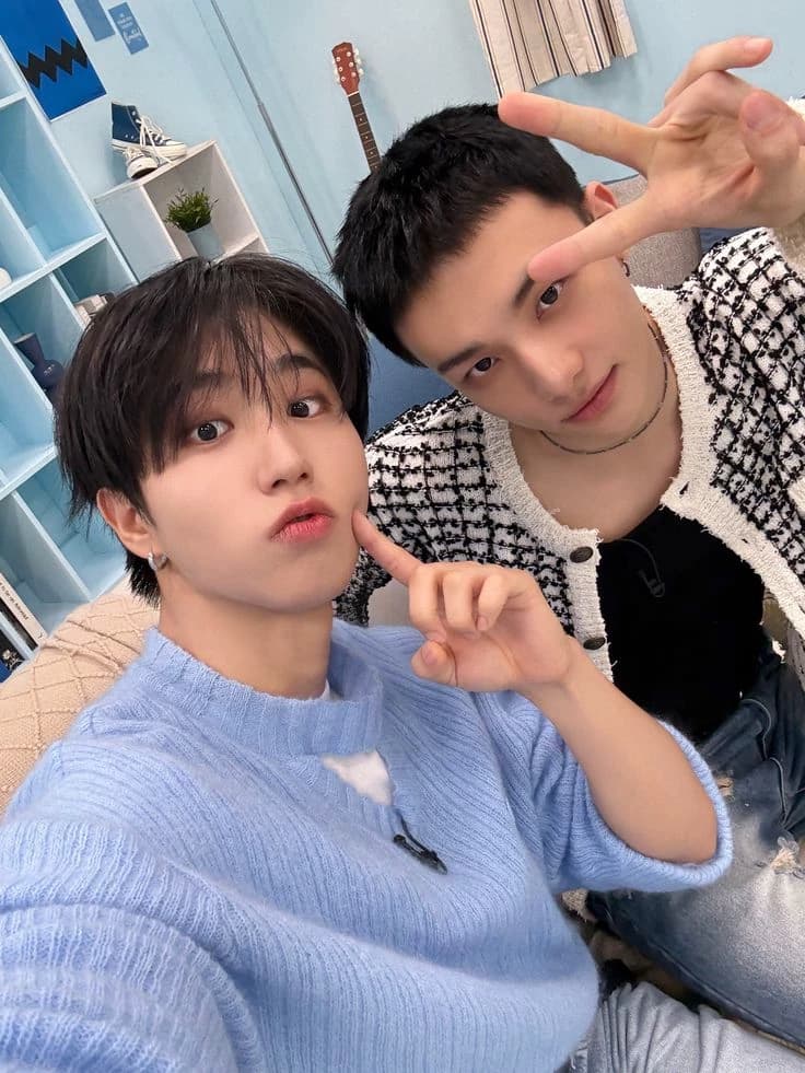 Han and Hyunjin thumbnail