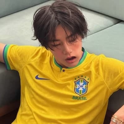 Jeongin thumbnail