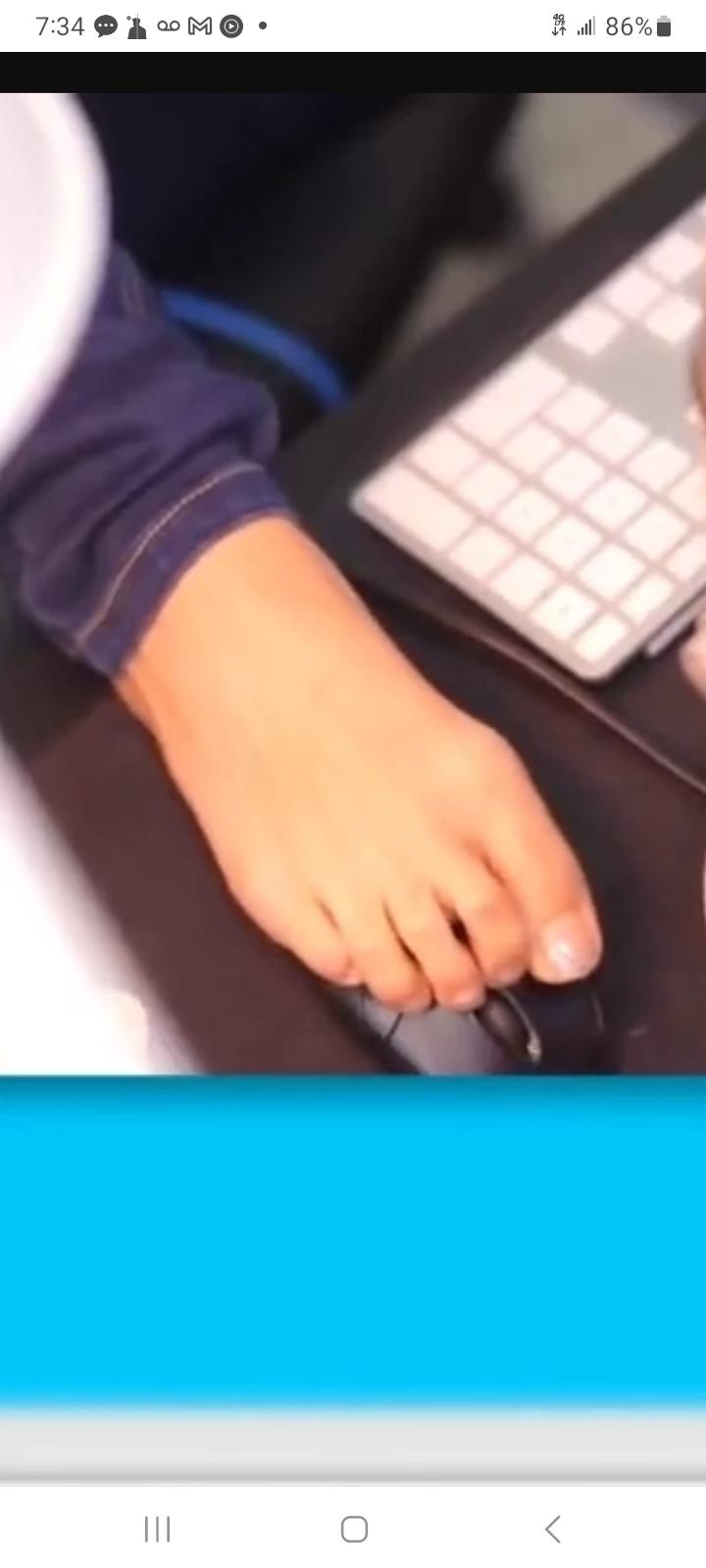 Stella feet  thumbnail