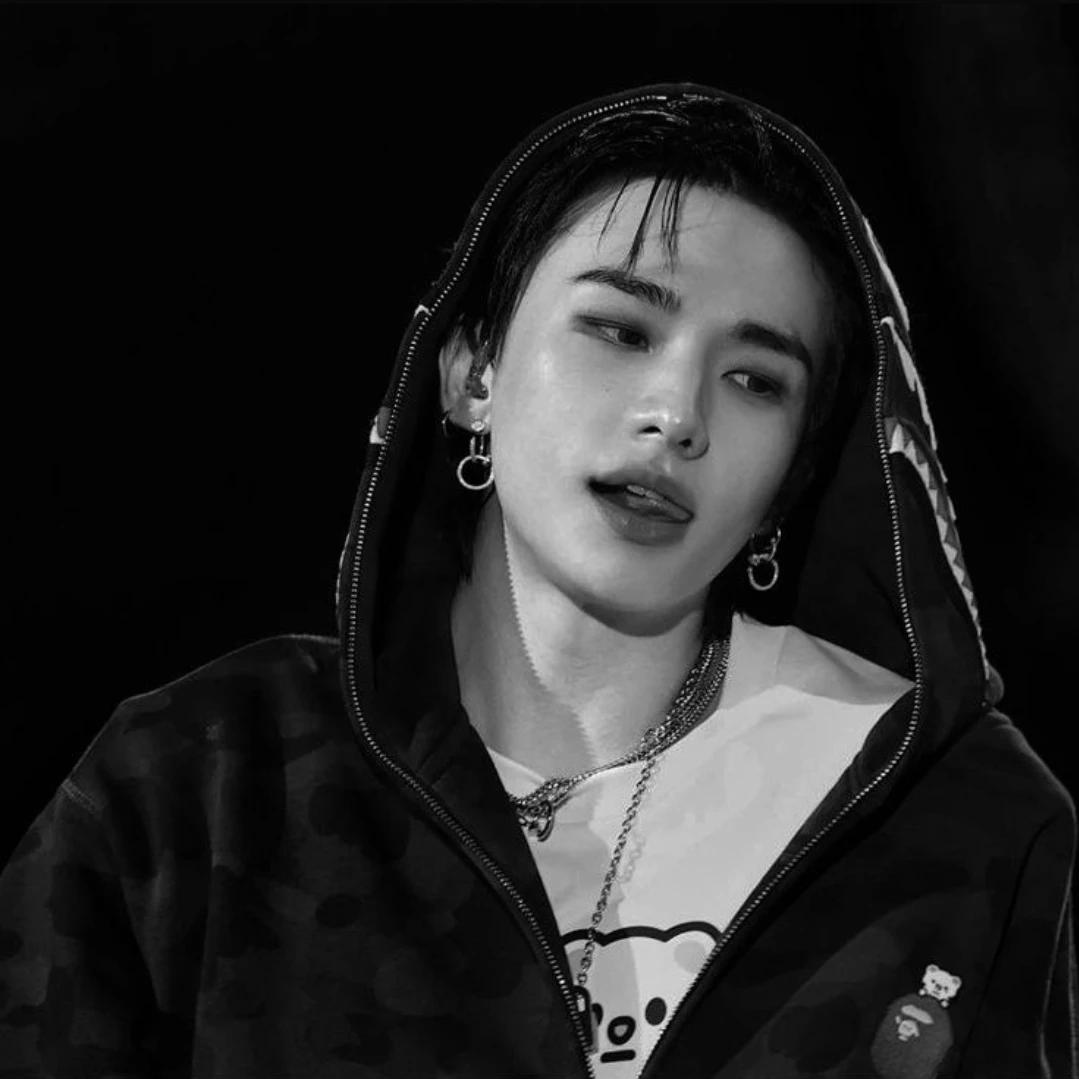 Hyunjin  thumbnail