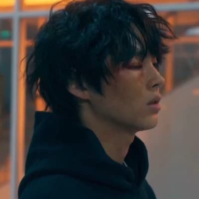 Lee Hyun Woo thumbnail