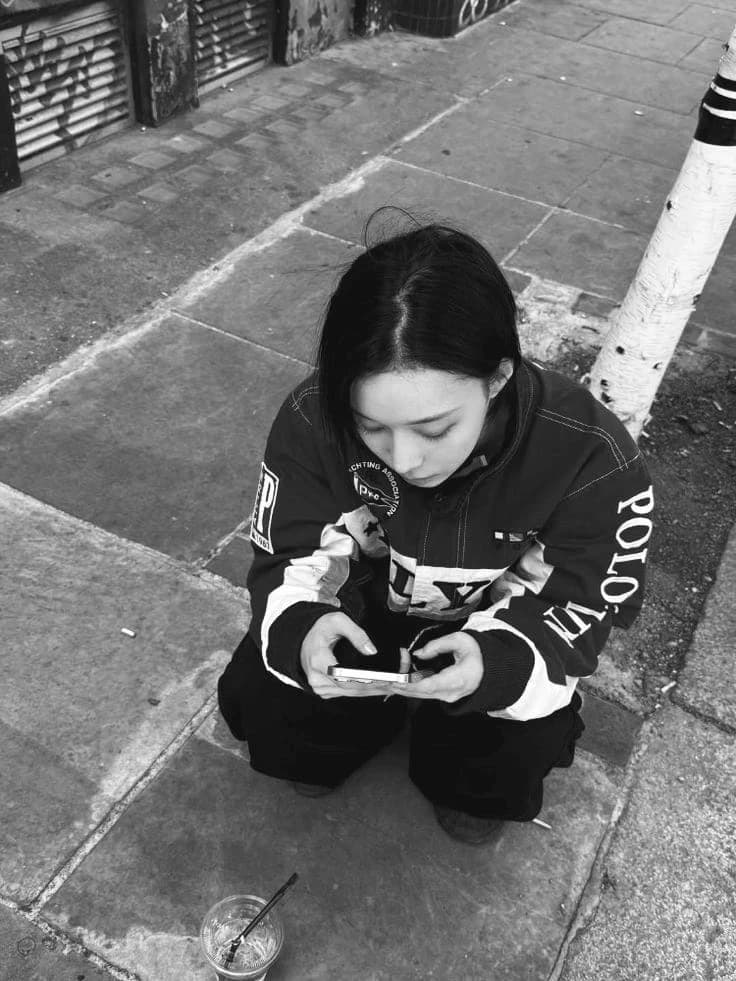 — GL | Kim Minjeong.  thumbnail