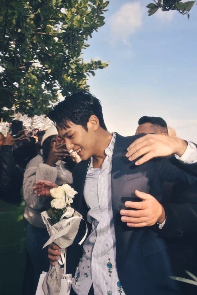 Kim Mingyu thumbnail