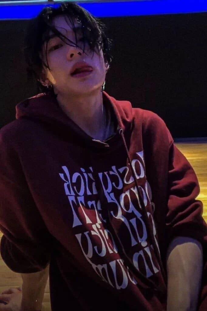 Hwang Hyunjin ~ ☆ thumbnail