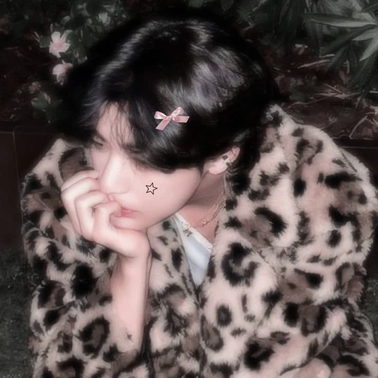 Taehyung o Tae thumbnail