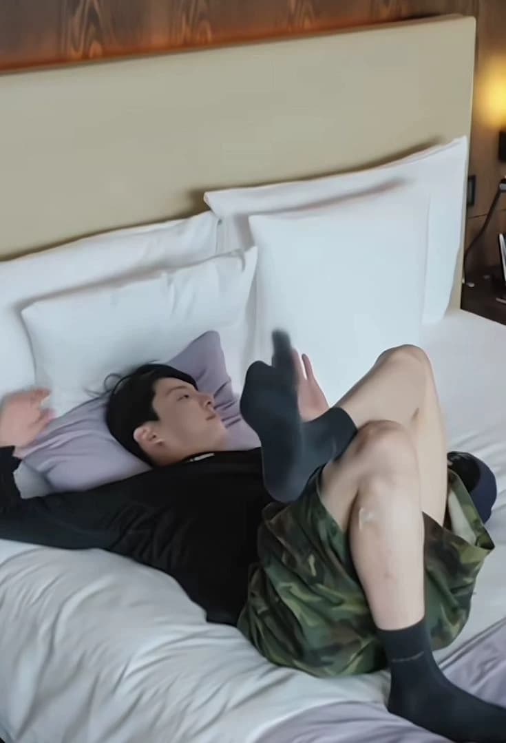 jungkook thumbnail
