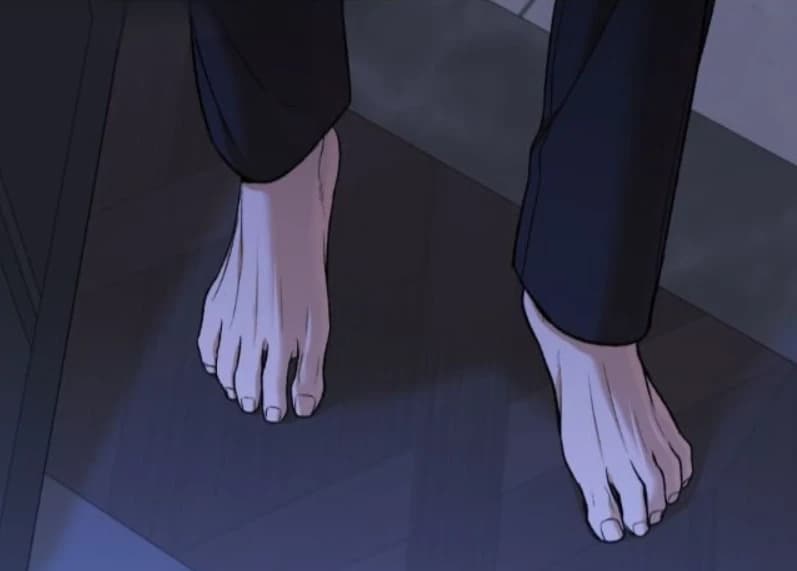 Jaekyung's foot thumbnail