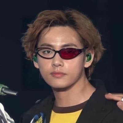 Kim Taehyung  thumbnail
