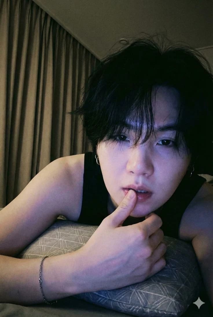 Yoongi  thumbnail