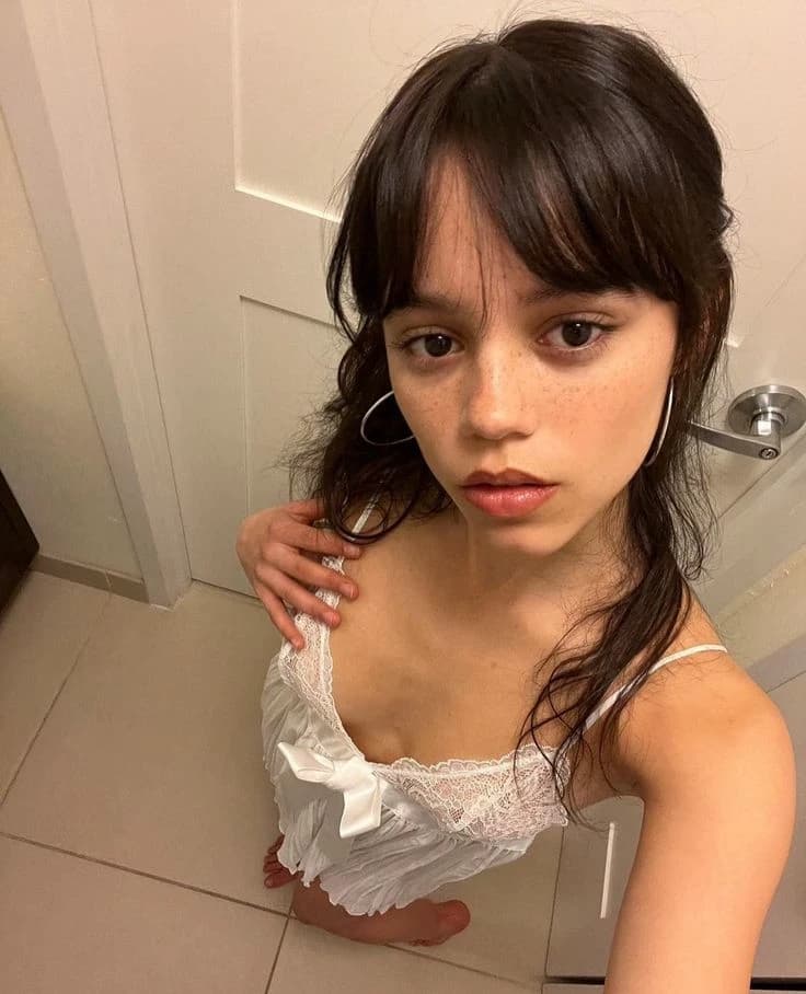 Jenna Ortega thumbnail